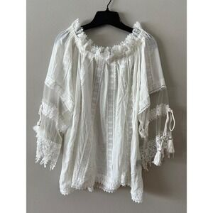 POL Off Shoulder White Lace Crochet Blouse Medium